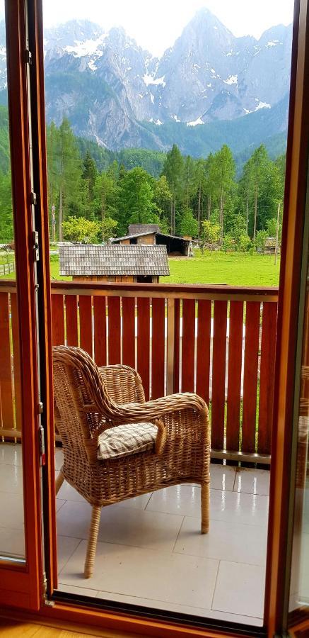 Mountain Peaks Apartment With Sauna Gozd Martuljek Exteriör bild